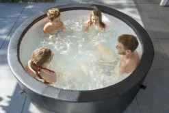 EXIT TOYS EXIT Leather Premium Opbouw Spa - 4-6 Persoons 20 EXIT TOYS EXIT Leather Premium Opbouw Spa - 4-6 Persoons -Bestwaydo Winkel exit leather premium 6 opblaasbare spa sfeer tuin 3