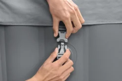 Bestway Lay-Z Spa Grenada AirJet Opblaasbare Spa - 8 Persoons 23 Bestway Lay-Z Spa Grenada AirJet Opblaasbare Spa - 8 Persoons -Bestwaydo Winkel lay z spa grenada airjet opblaasbare spa 8 persoons 15